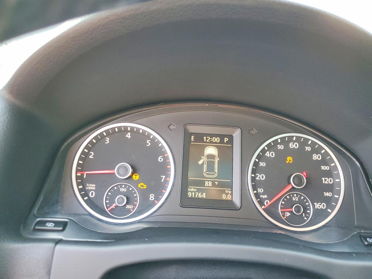 2010 VOLKSWAGEN TIGUAN