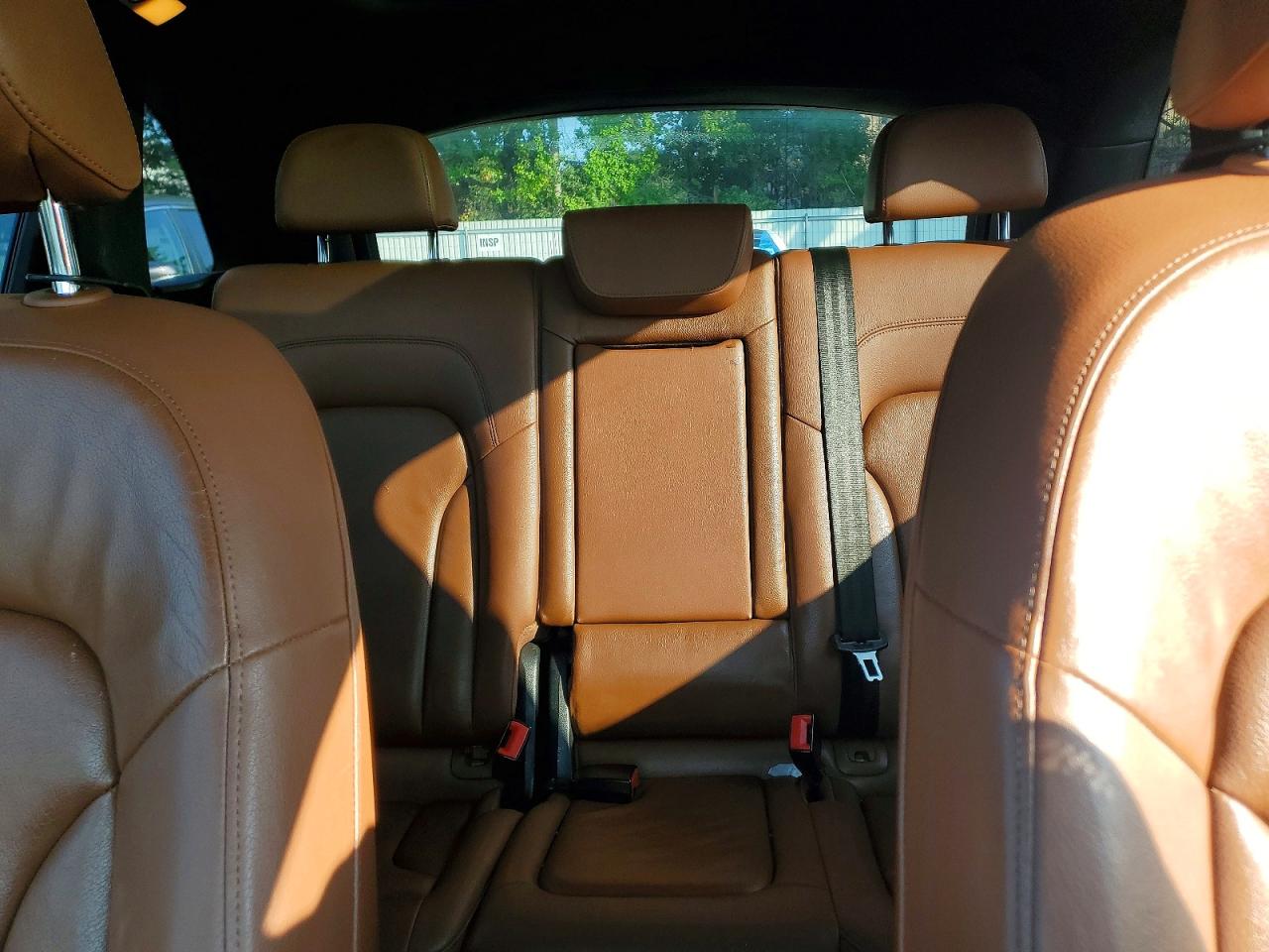 2012 AUDI Q5