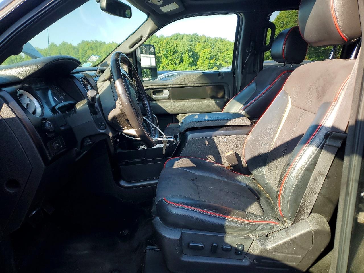 2013 FORD F150