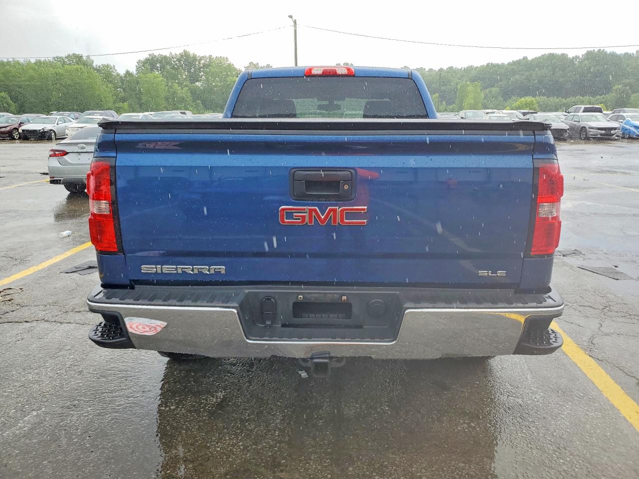 2015 GMC SIERRA