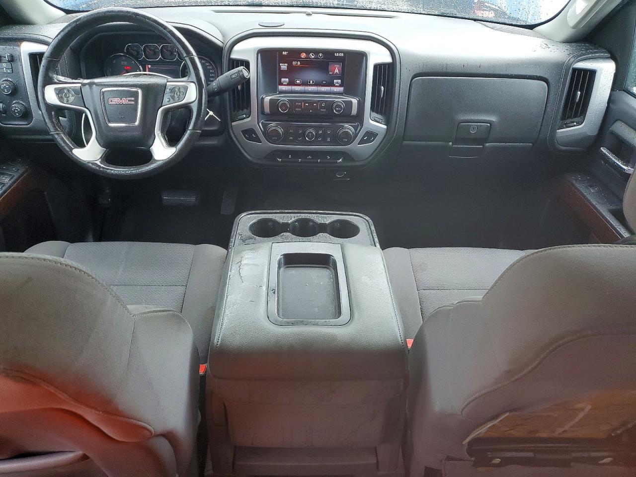 2015 GMC SIERRA