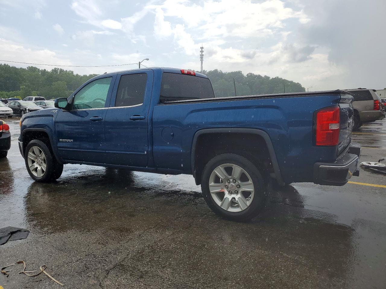 2015 GMC SIERRA