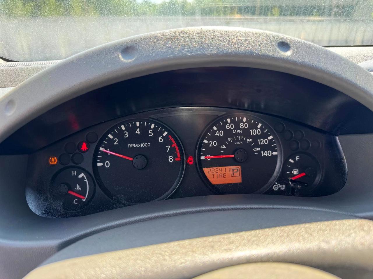2015 NISSAN FRONTIER