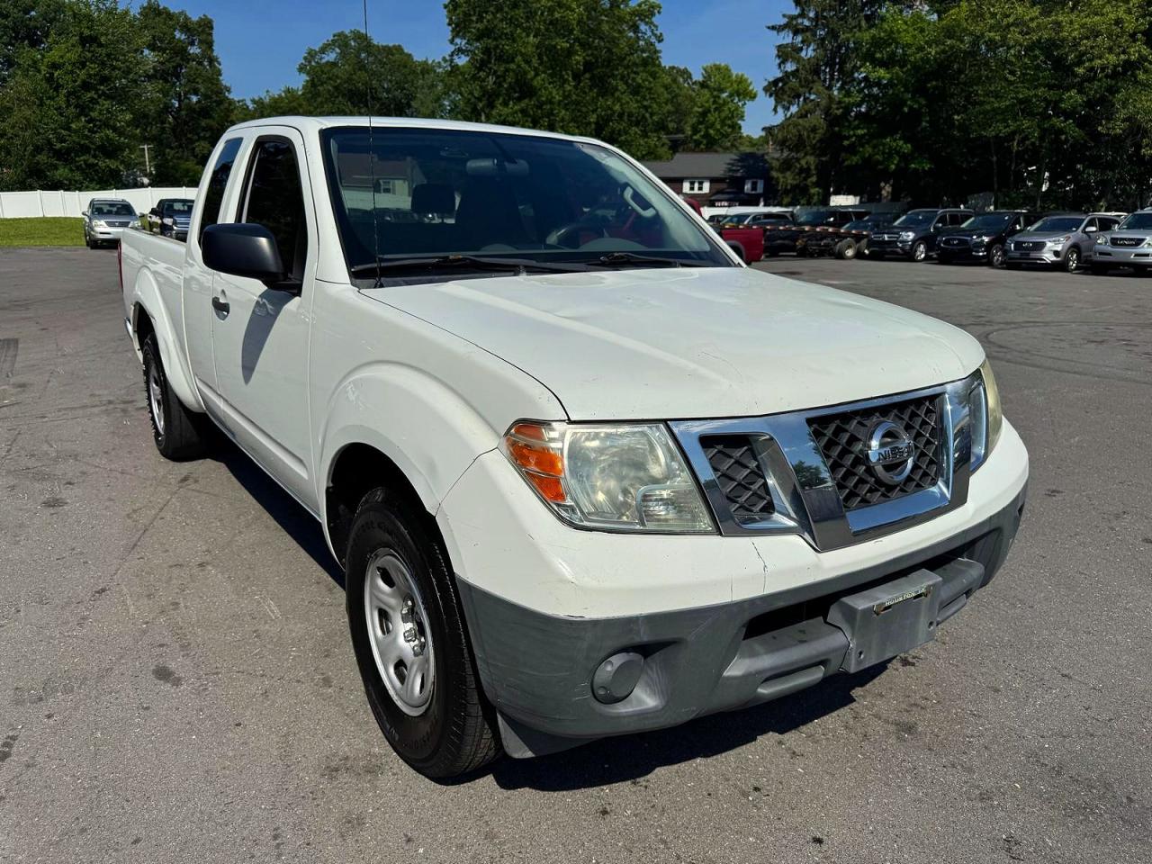 2015 NISSAN FRONTIER