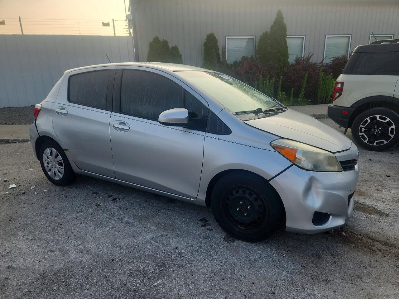2012 TOYOTA YARIS