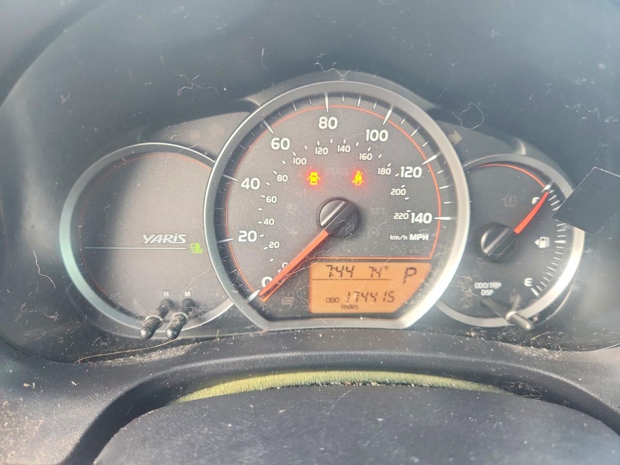 2012 TOYOTA YARIS
