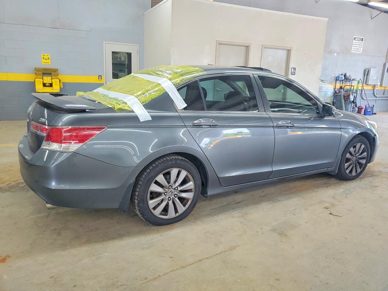 2012 HONDA ACCORD