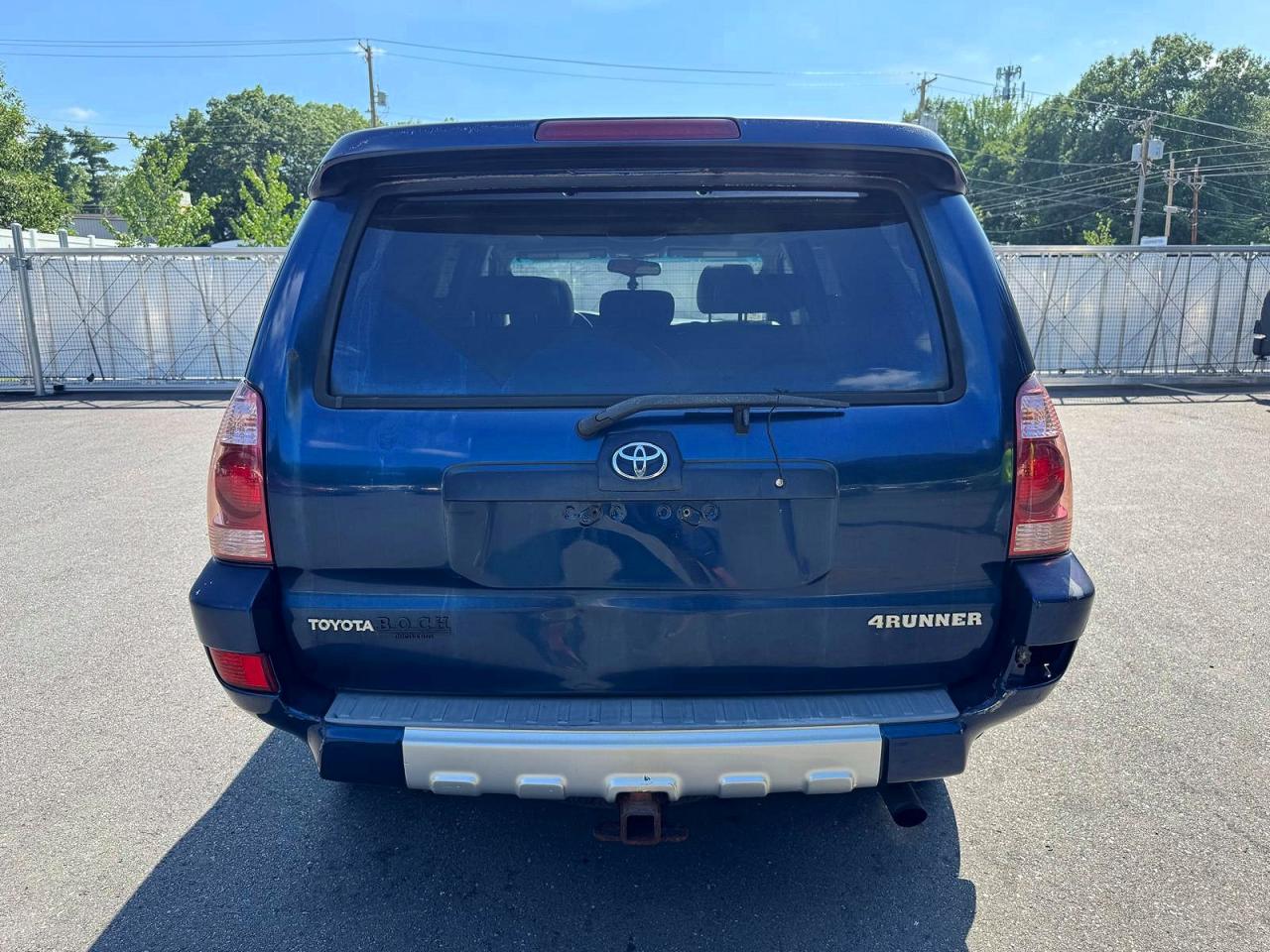 2004 TOYOTA 4RUNNER