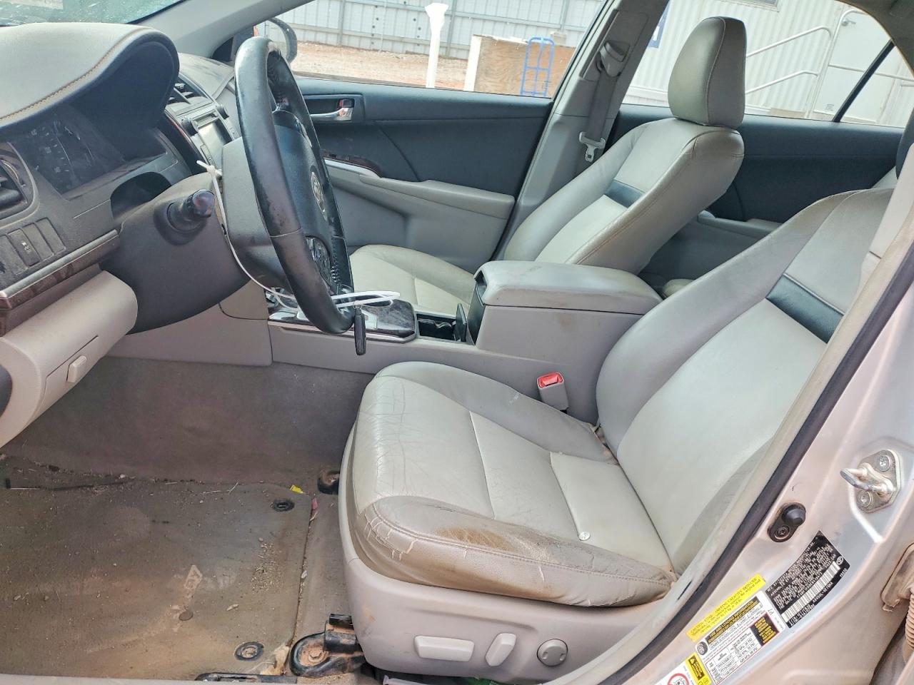 2014 TOYOTA CAMRY