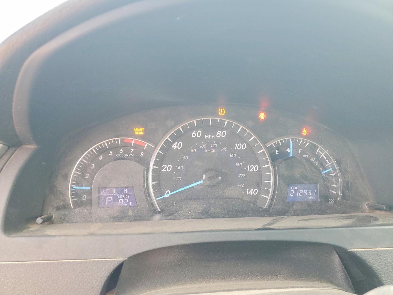 2014 TOYOTA CAMRY