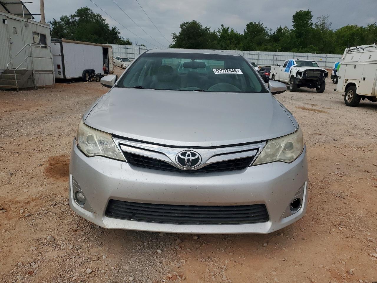 2014 TOYOTA CAMRY