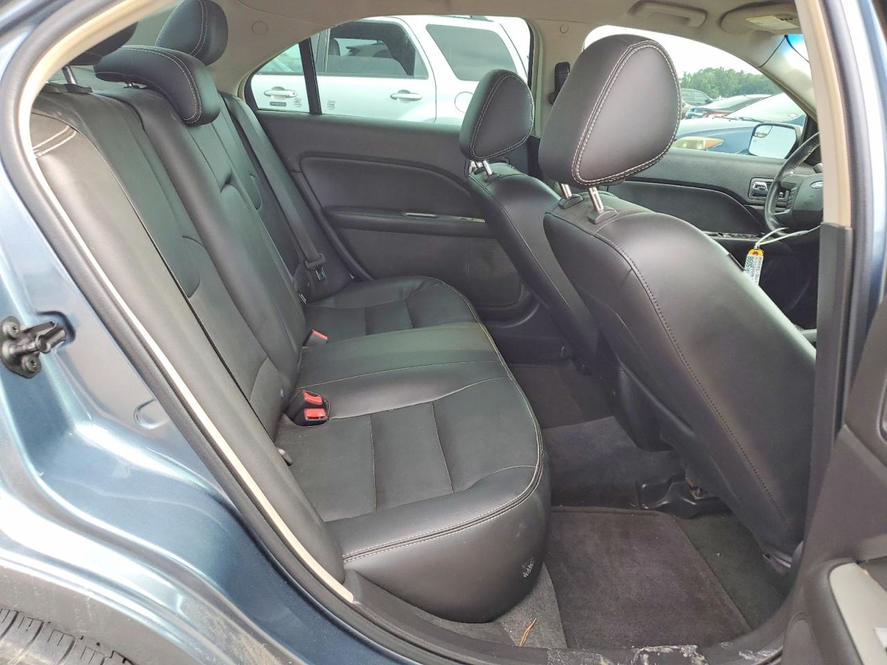 2011 FORD FUSION