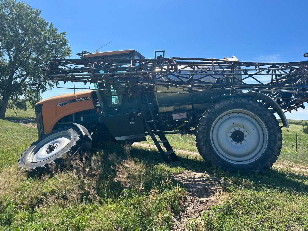 2008 REDBALL AGRICULTUR
