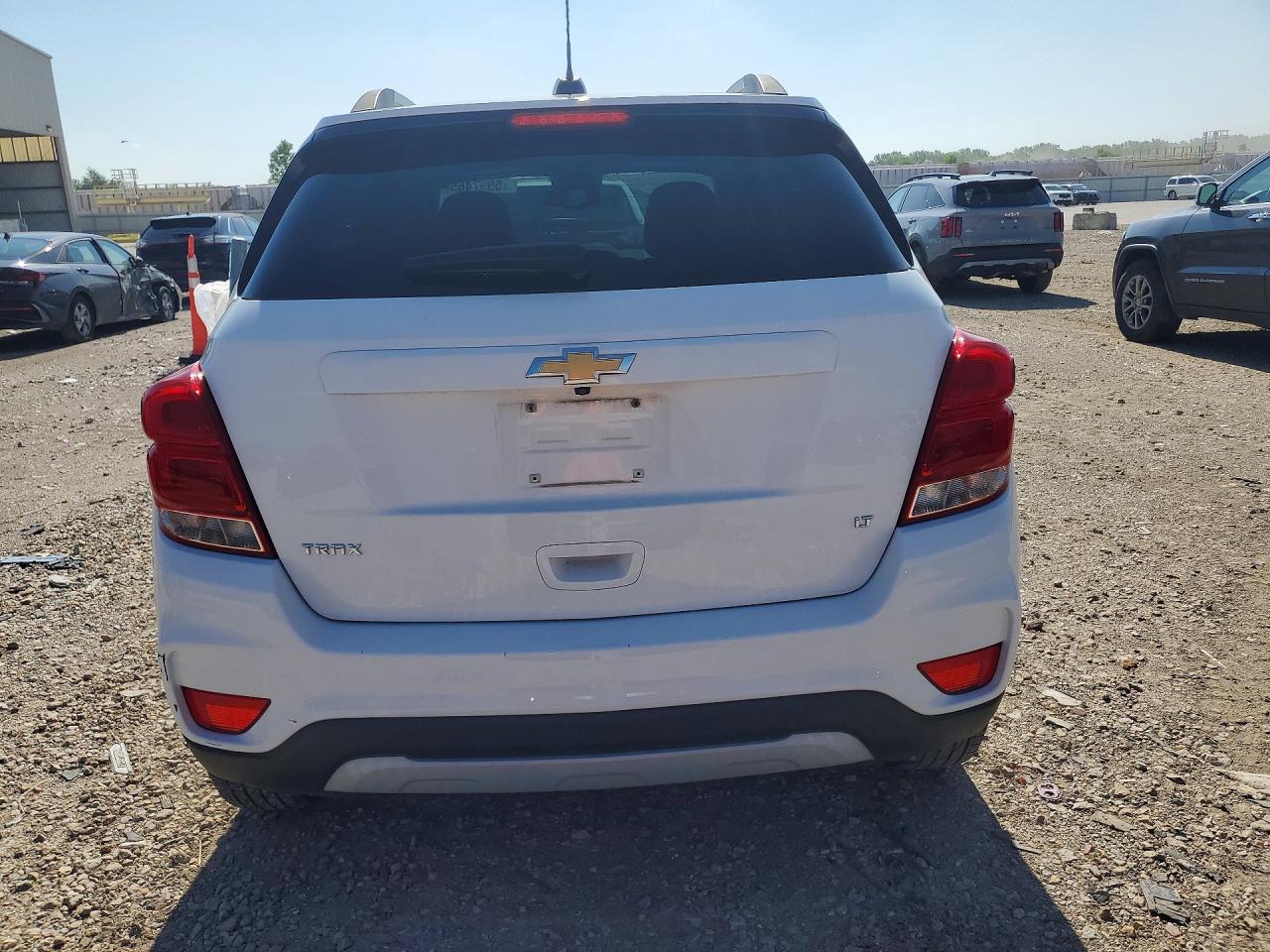 2017 CHEVROLET TRAX
