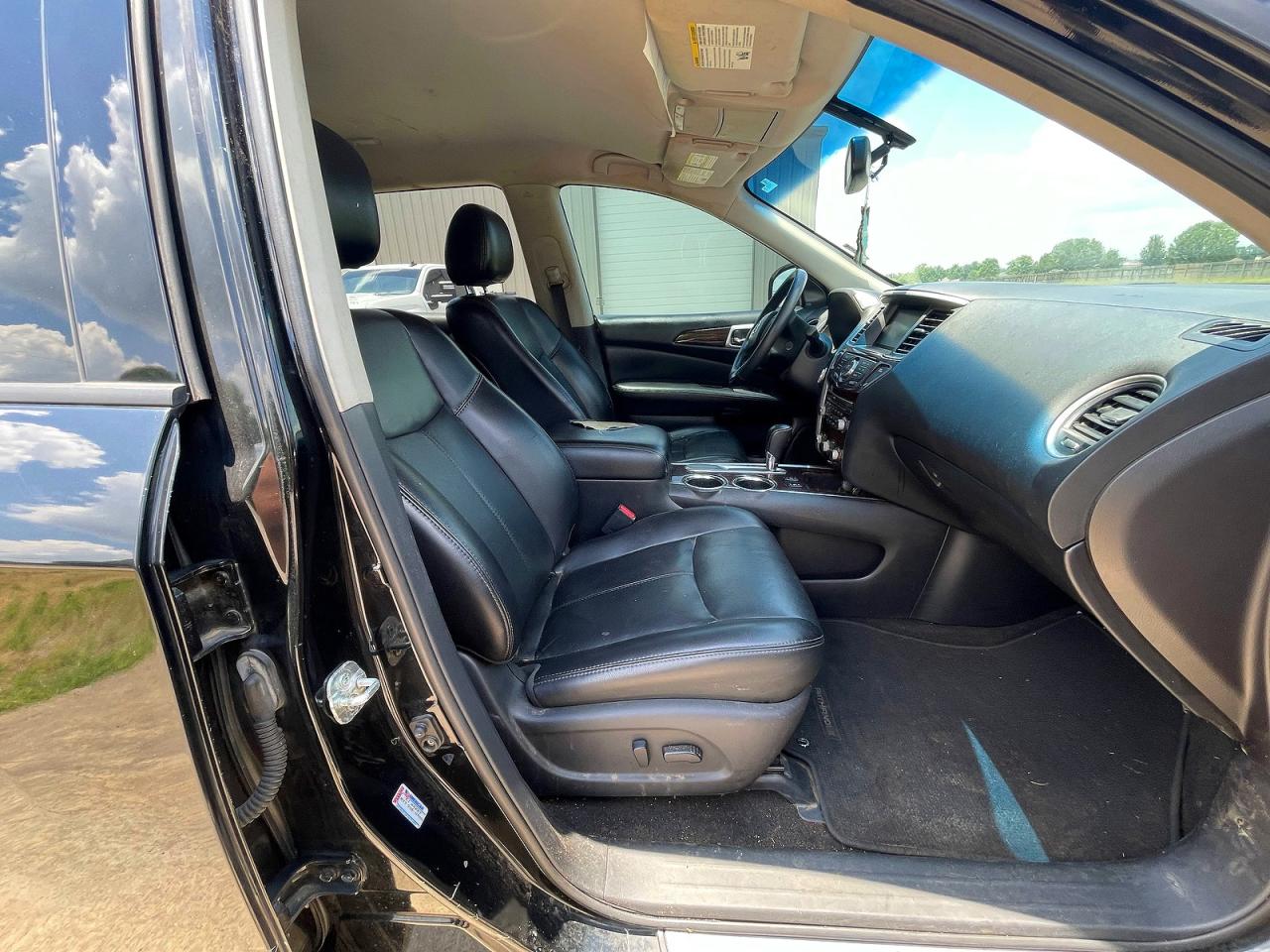 2015 NISSAN PATHFINDER