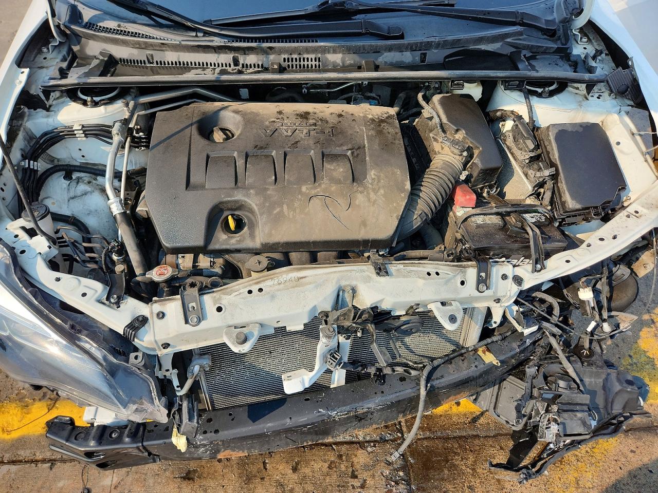 2017 TOYOTA COROLLA