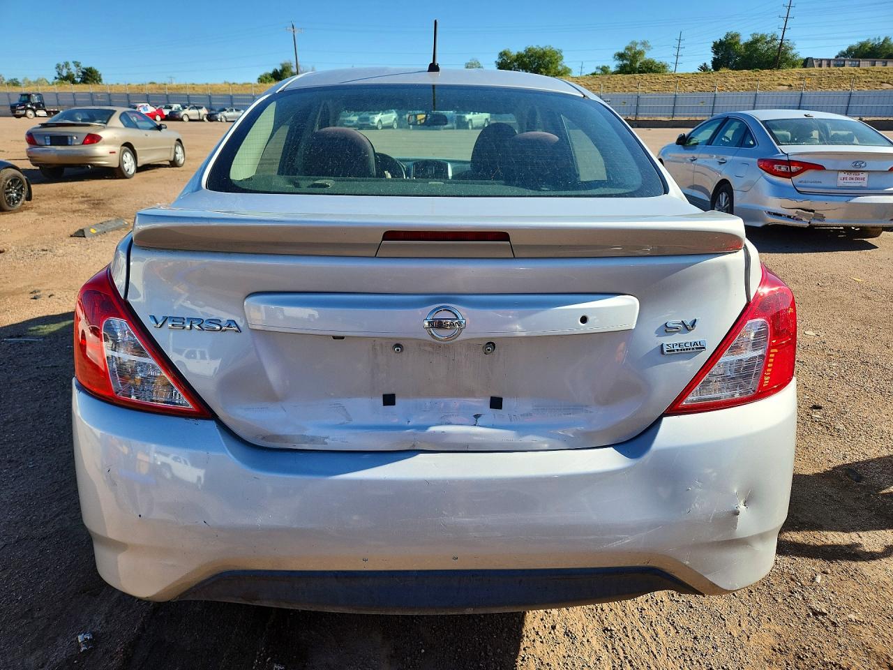 2018 NISSAN VERSA
