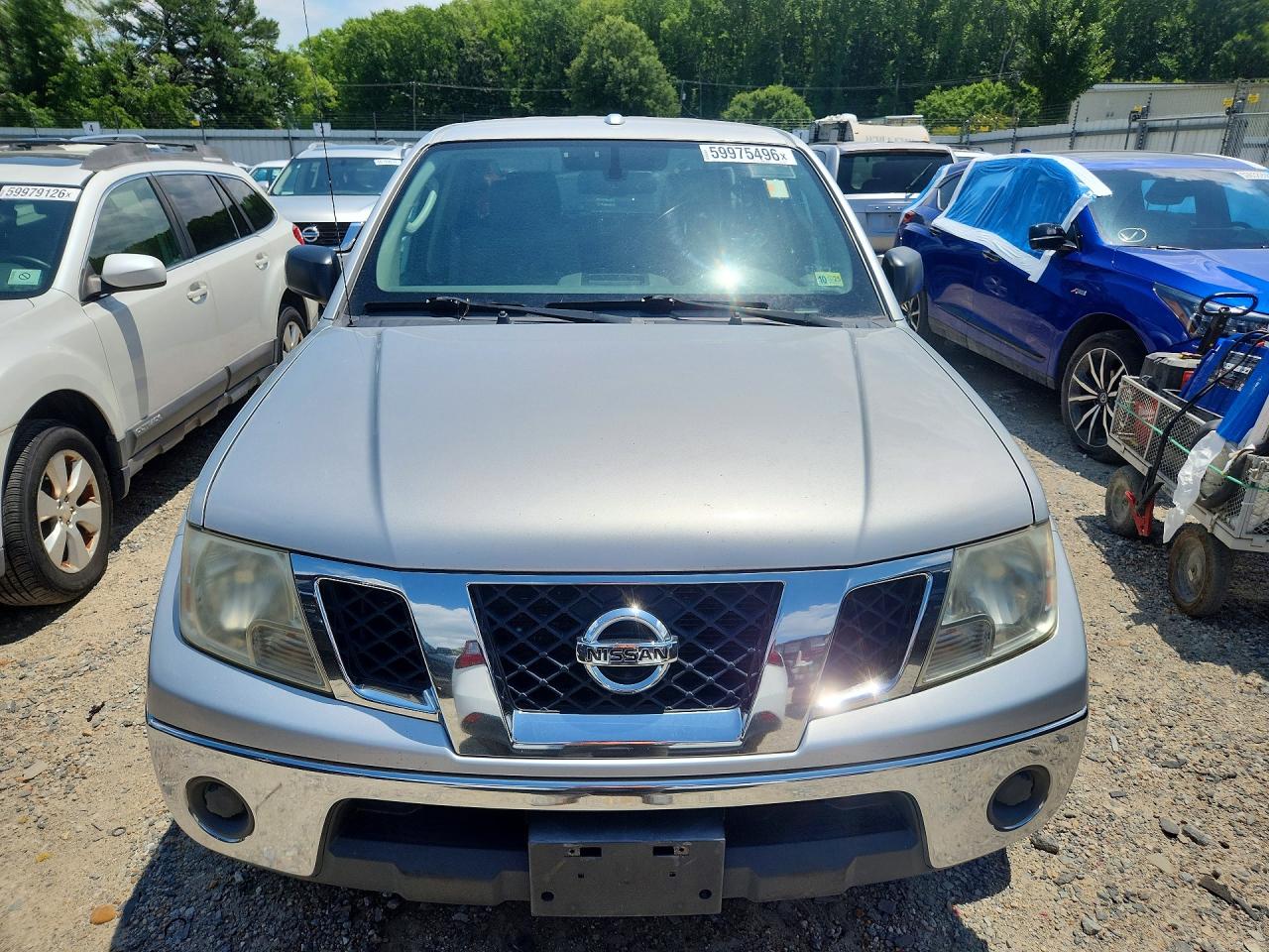 2011 NISSAN FRONTIER