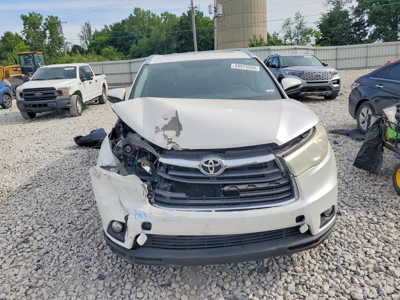 2015 TOYOTA HIGHLANDER