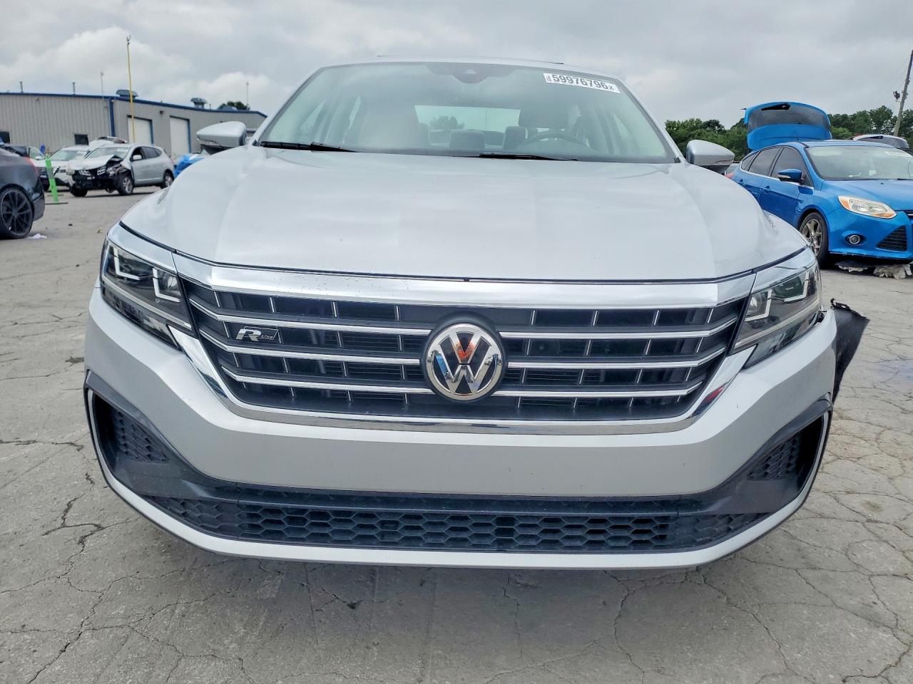 2020 VOLKSWAGEN PASSAT