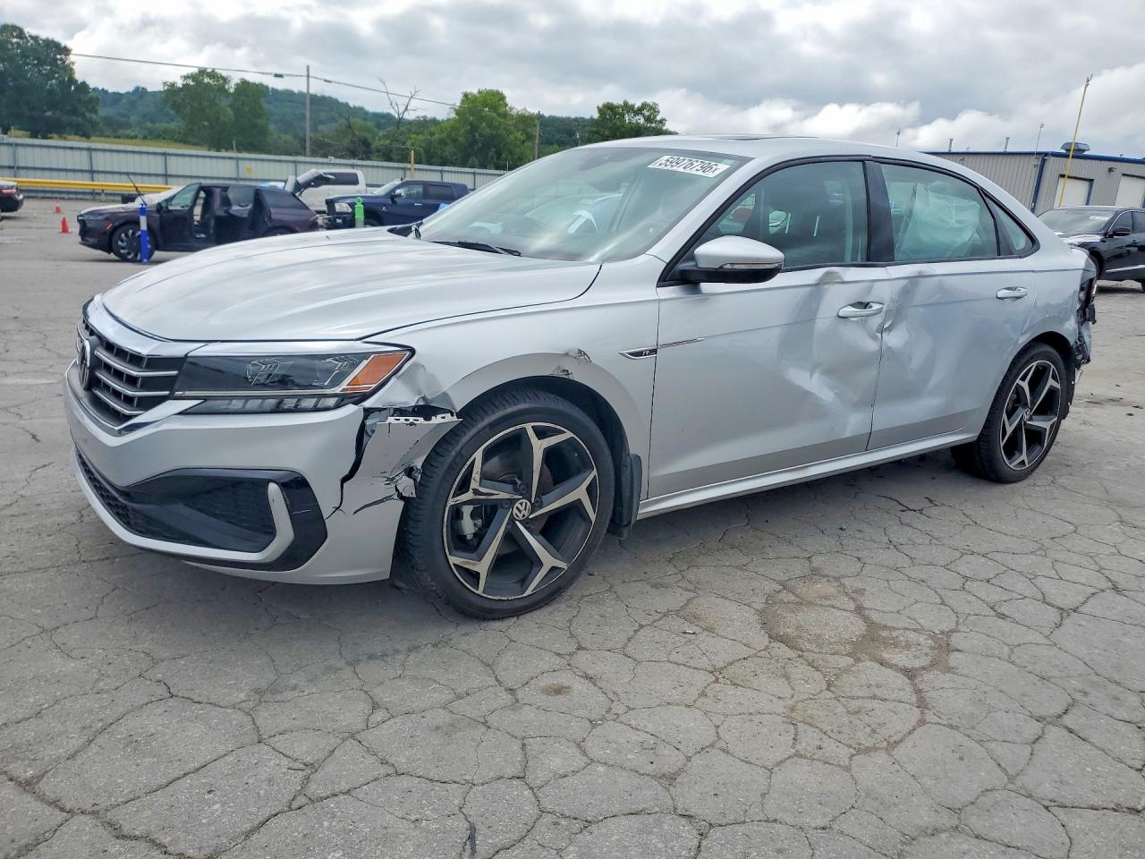 2020 VOLKSWAGEN PASSAT