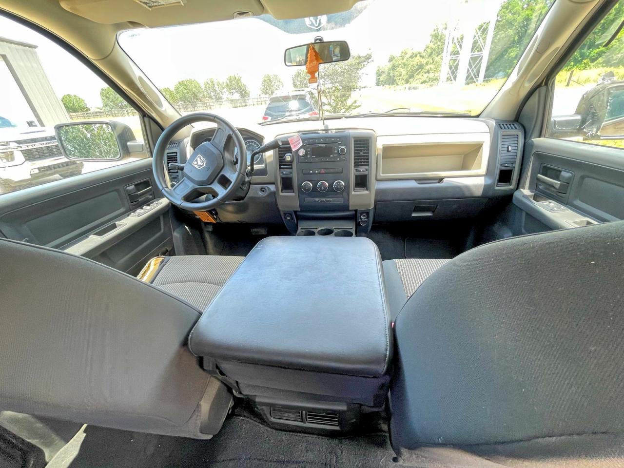 2011 DODGE RAM 1500