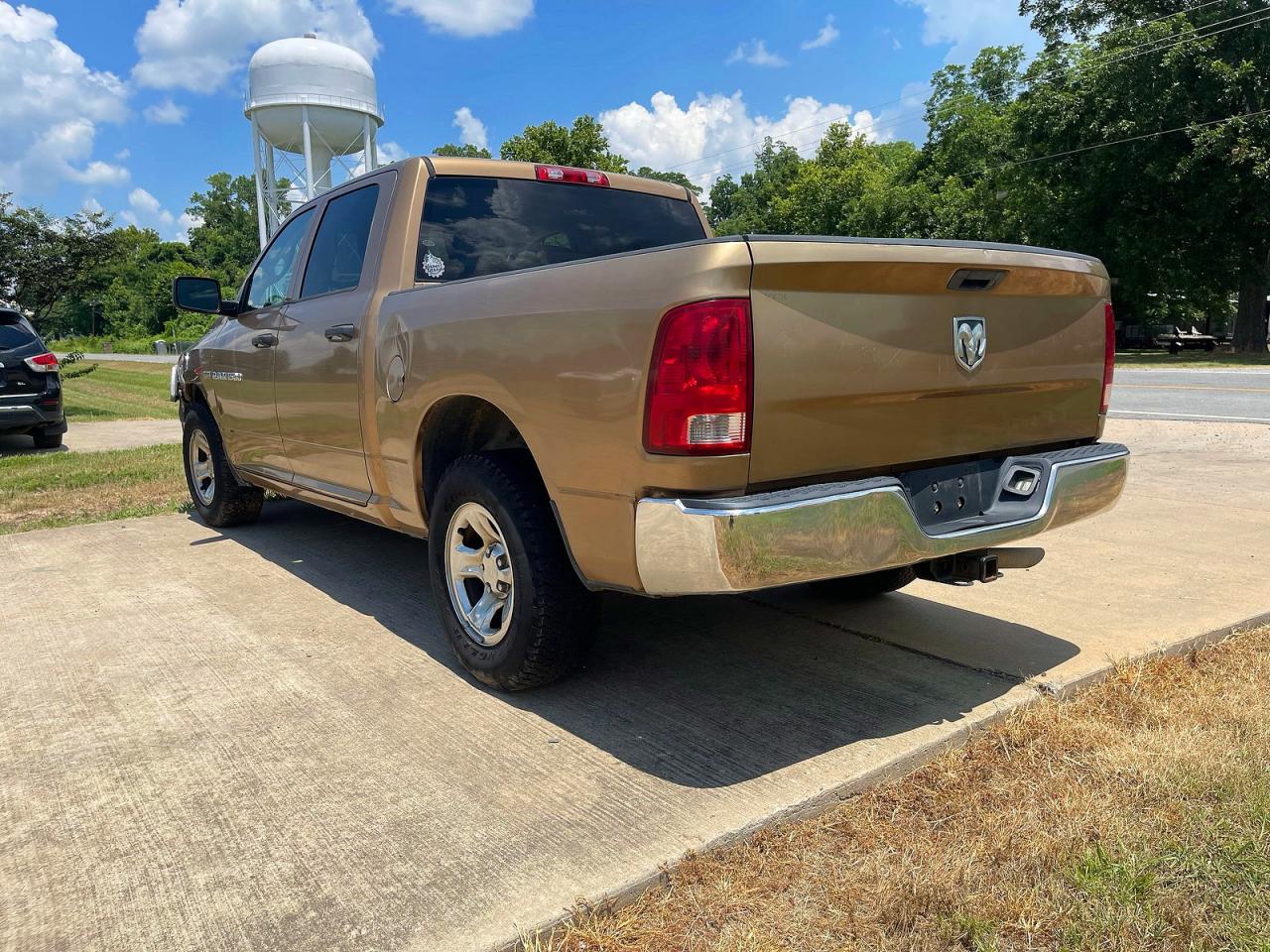 2011 DODGE RAM 1500