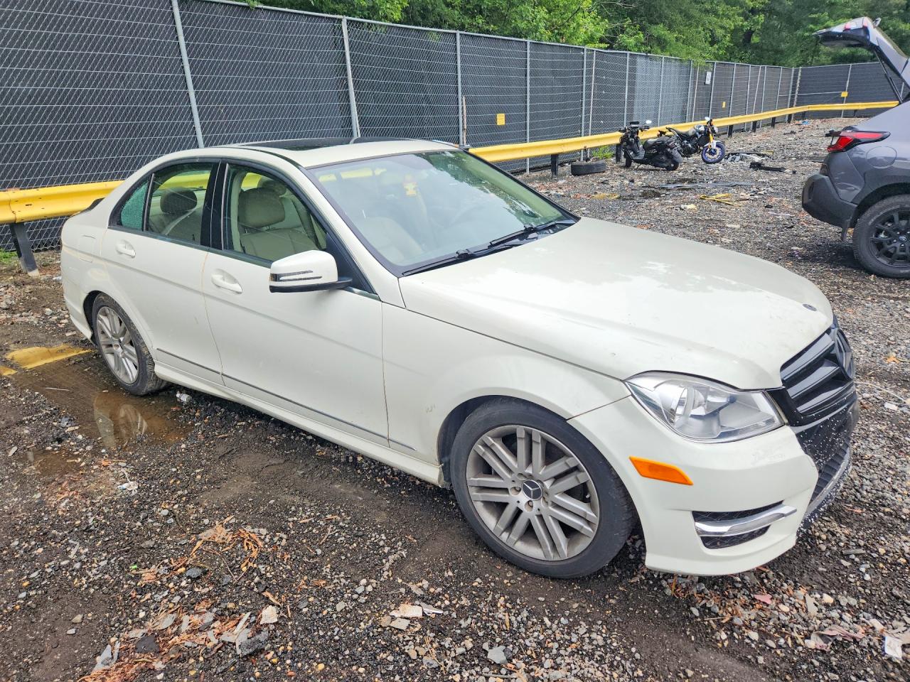2012 MERCEDES-BENZ C-CLASS