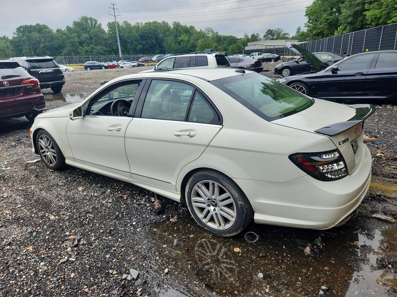2012 MERCEDES-BENZ C-CLASS
