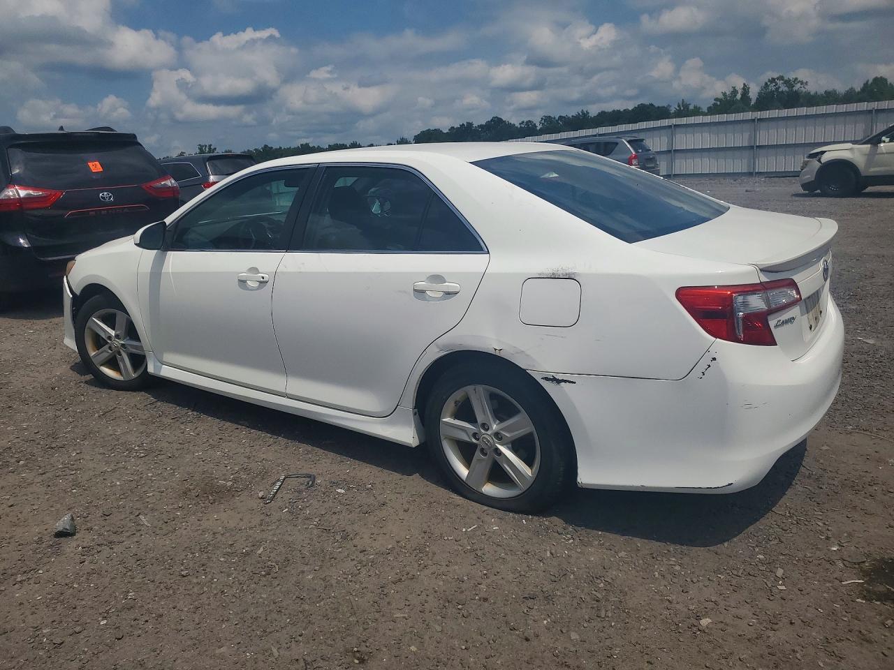 2012 TOYOTA CAMRY