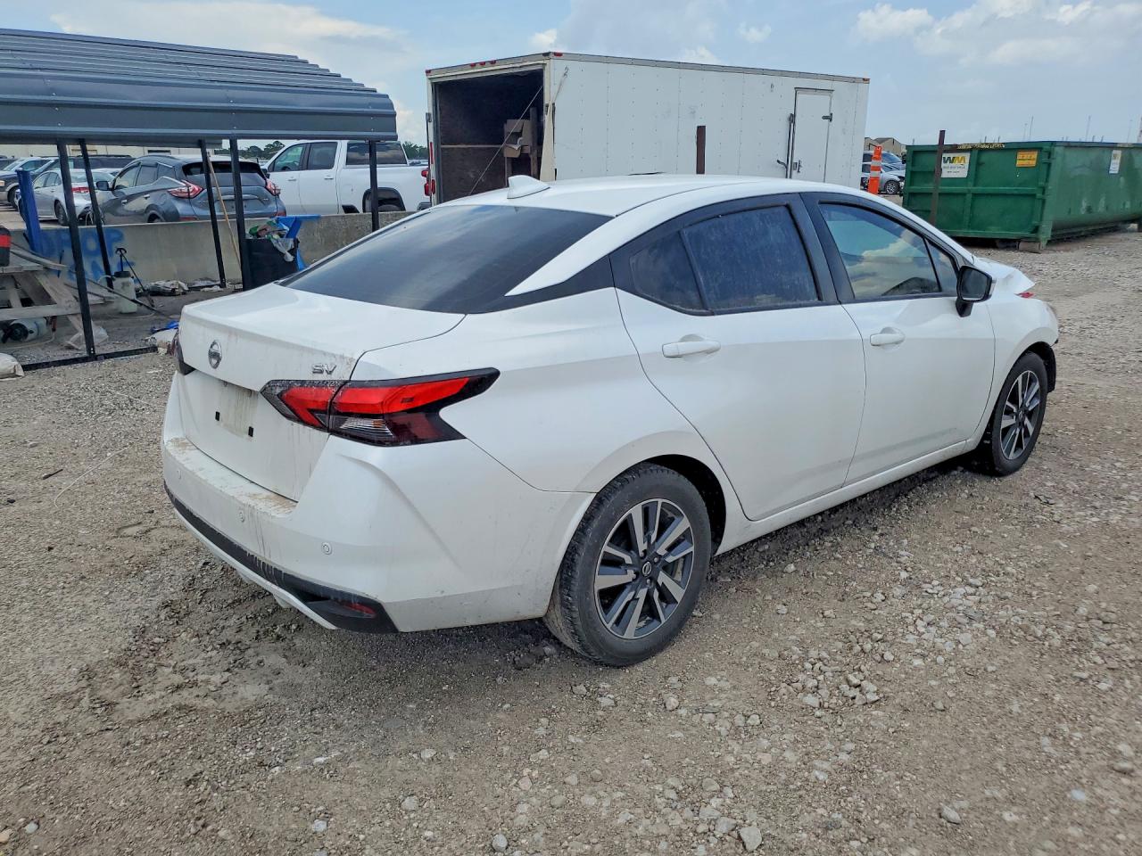 2021 NISSAN VERSA