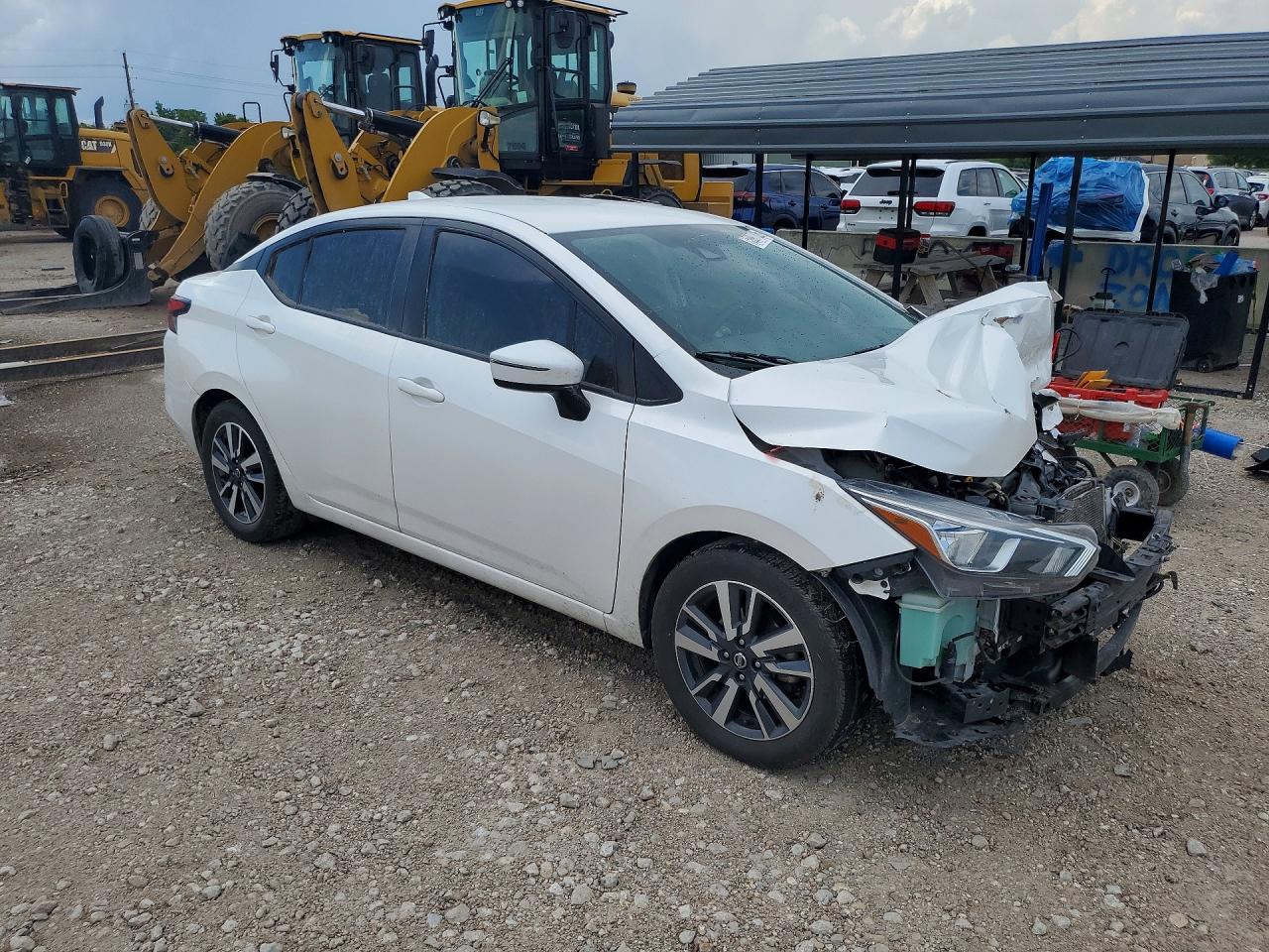 2021 NISSAN VERSA