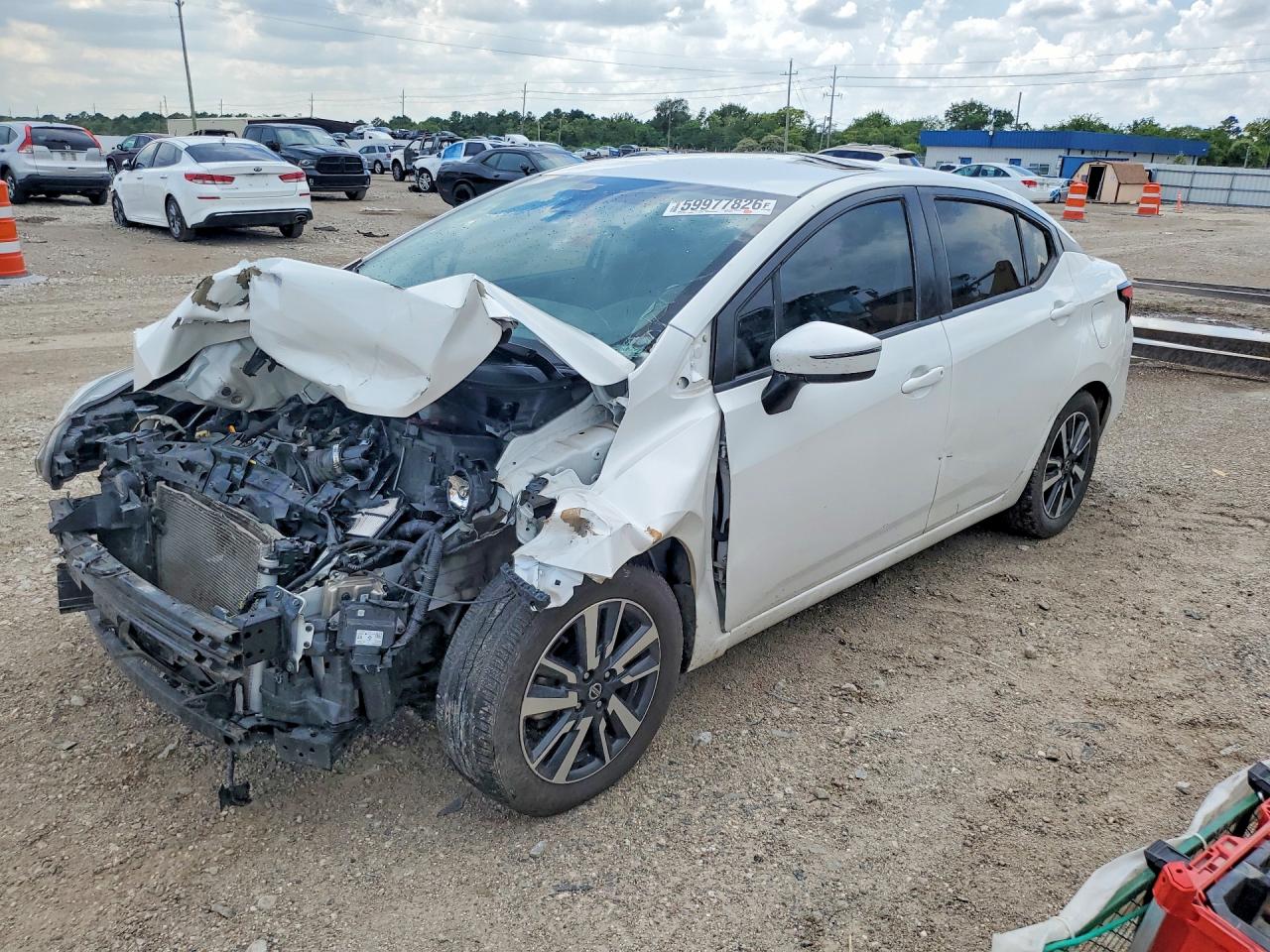 2021 NISSAN VERSA