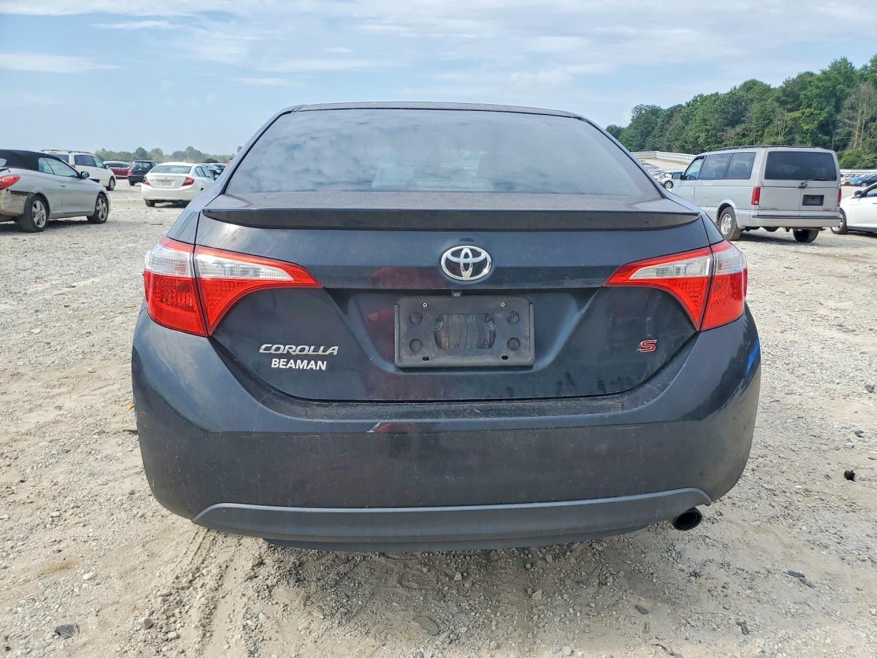 2015 TOYOTA COROLLA