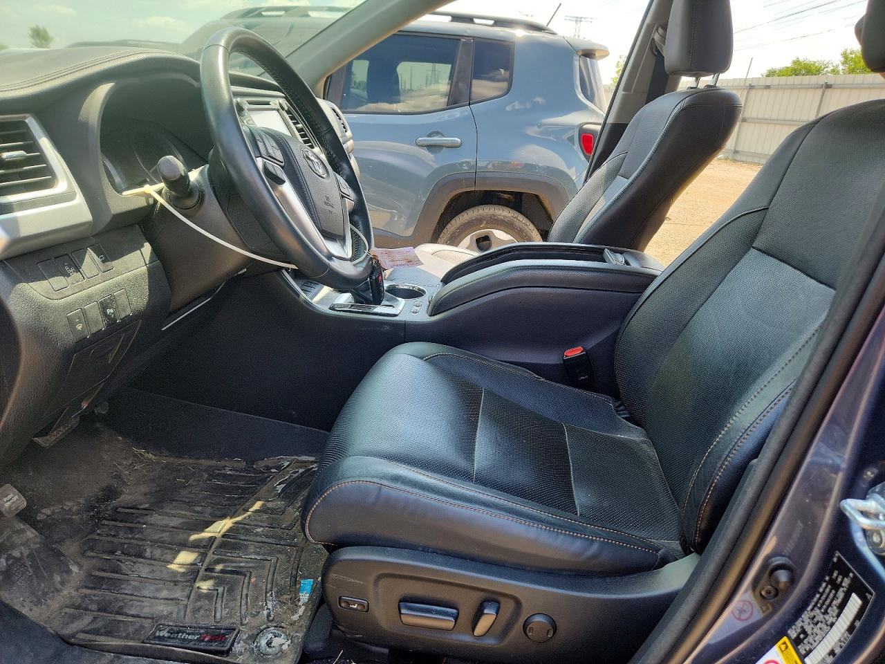 2015 TOYOTA HIGHLANDER