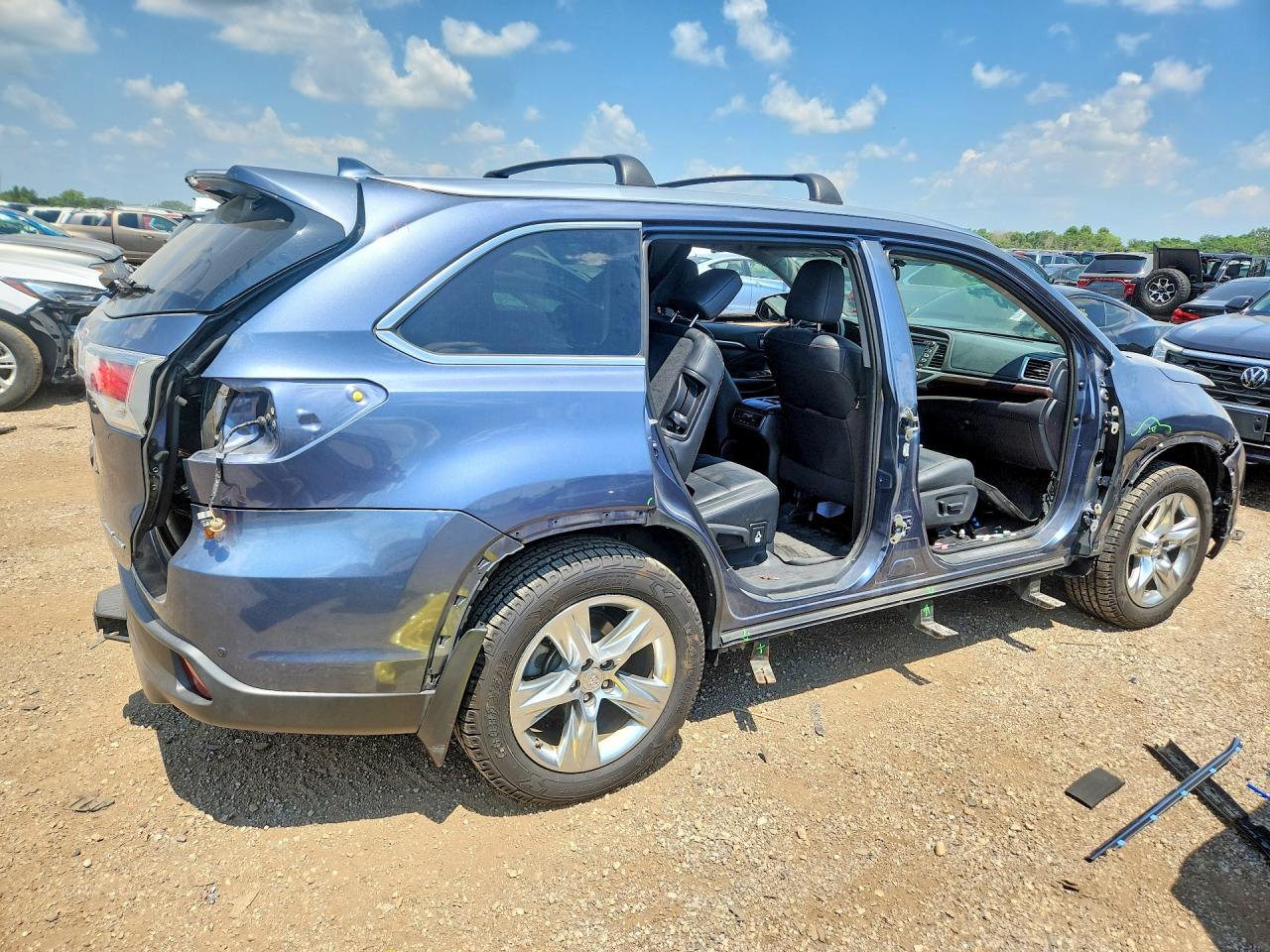 2015 TOYOTA HIGHLANDER
