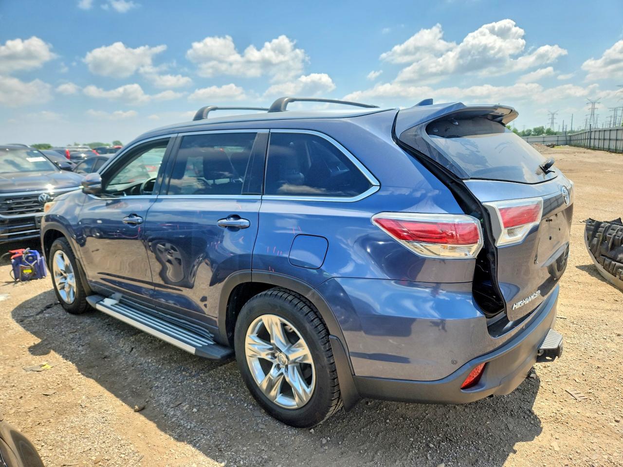 2015 TOYOTA HIGHLANDER