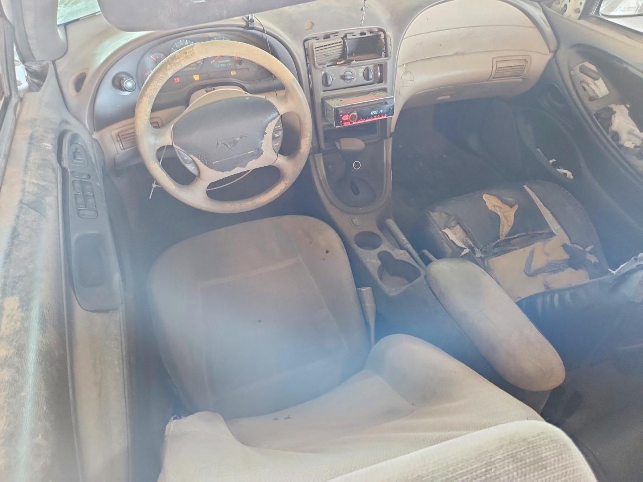 2000 FORD MUSTANG