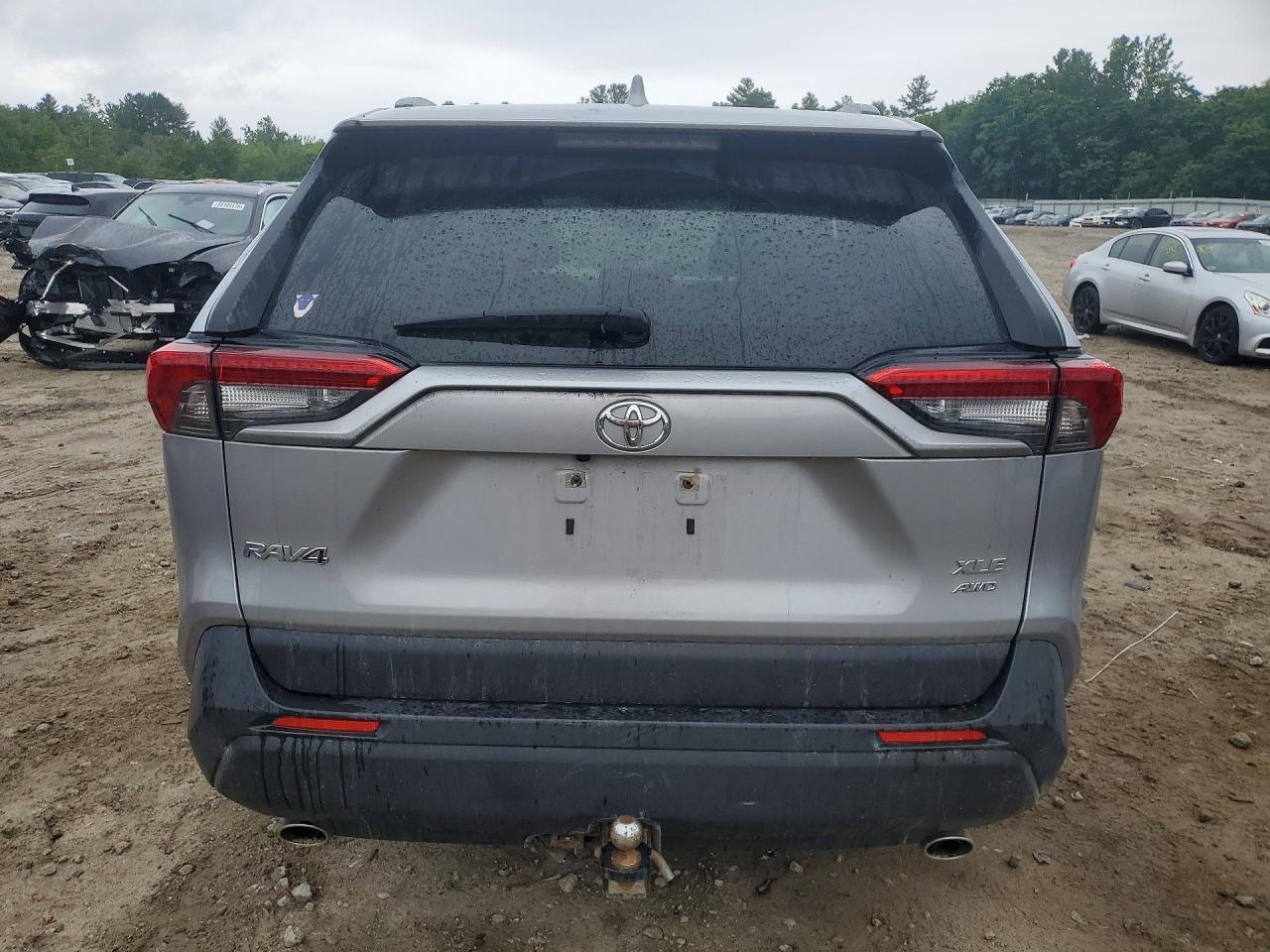 2019 TOYOTA RAV4