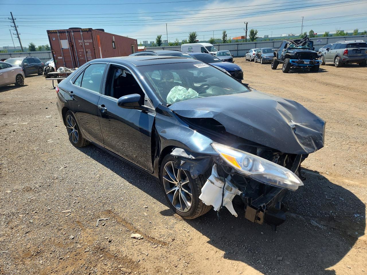 2017 TOYOTA CAMRY
