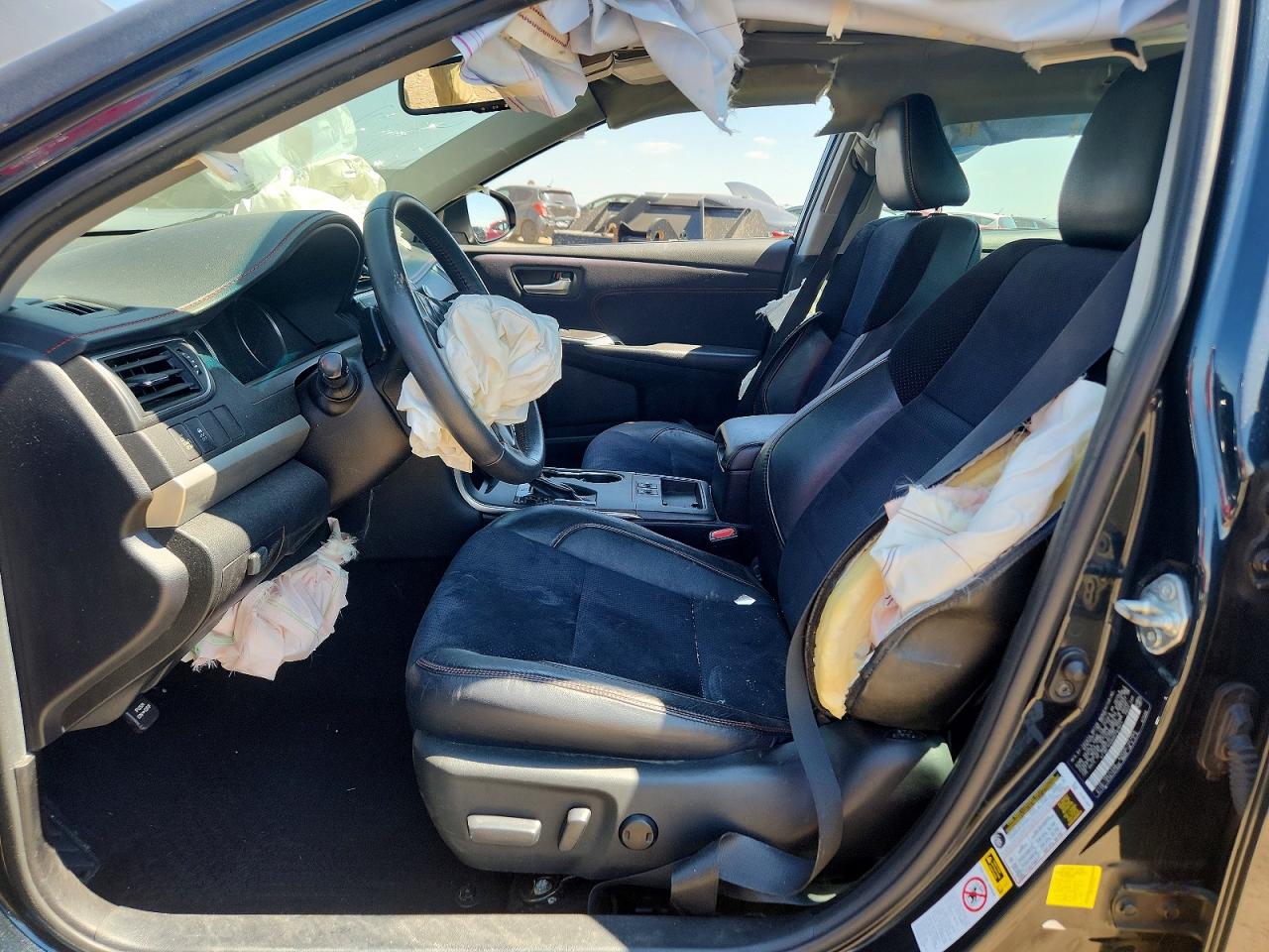 2017 TOYOTA CAMRY