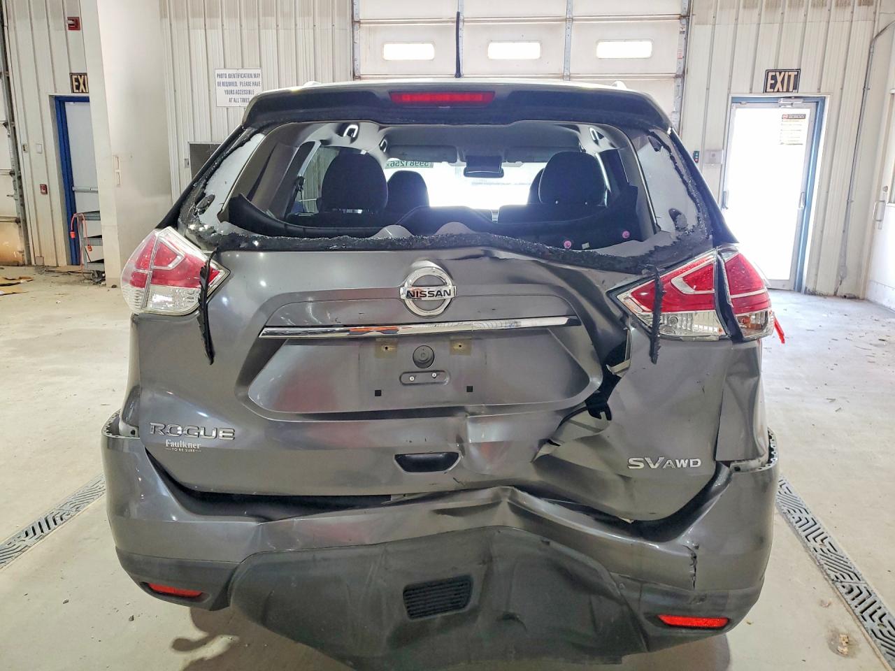 2016 NISSAN ROGUE