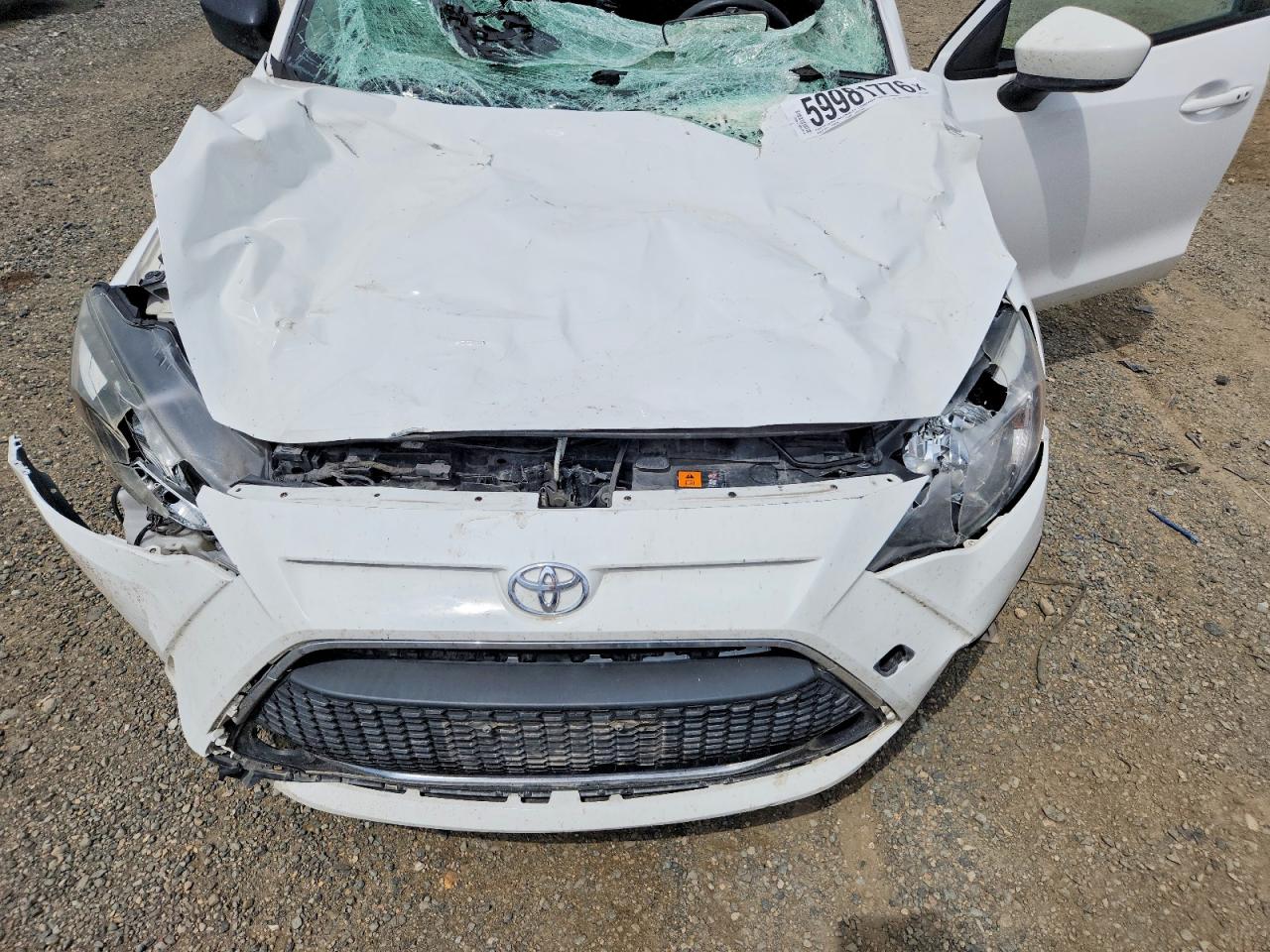 2019 TOYOTA YARIS
