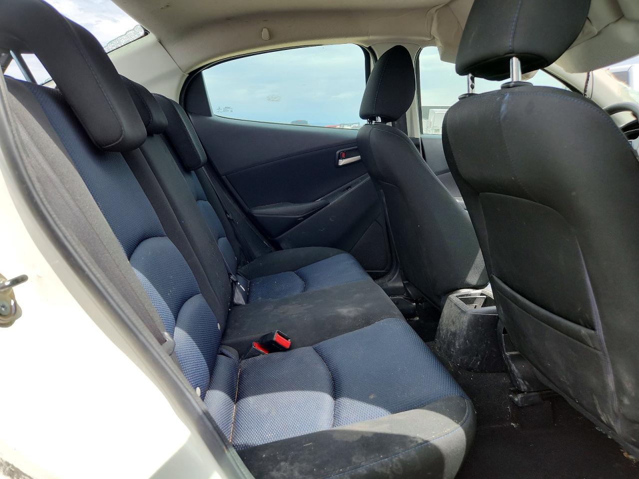 2019 TOYOTA YARIS