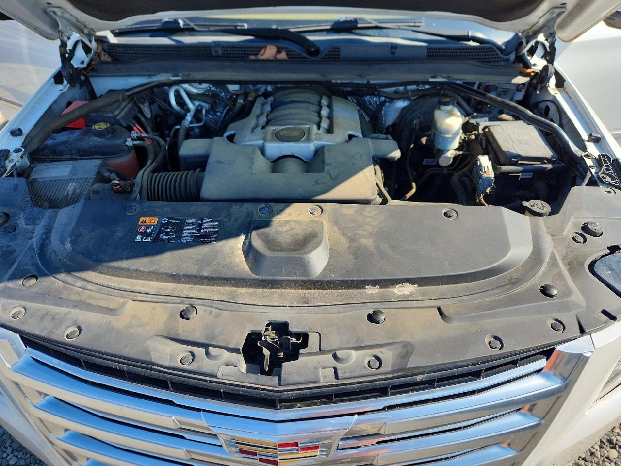 2016 CADILLAC ESCALADE
