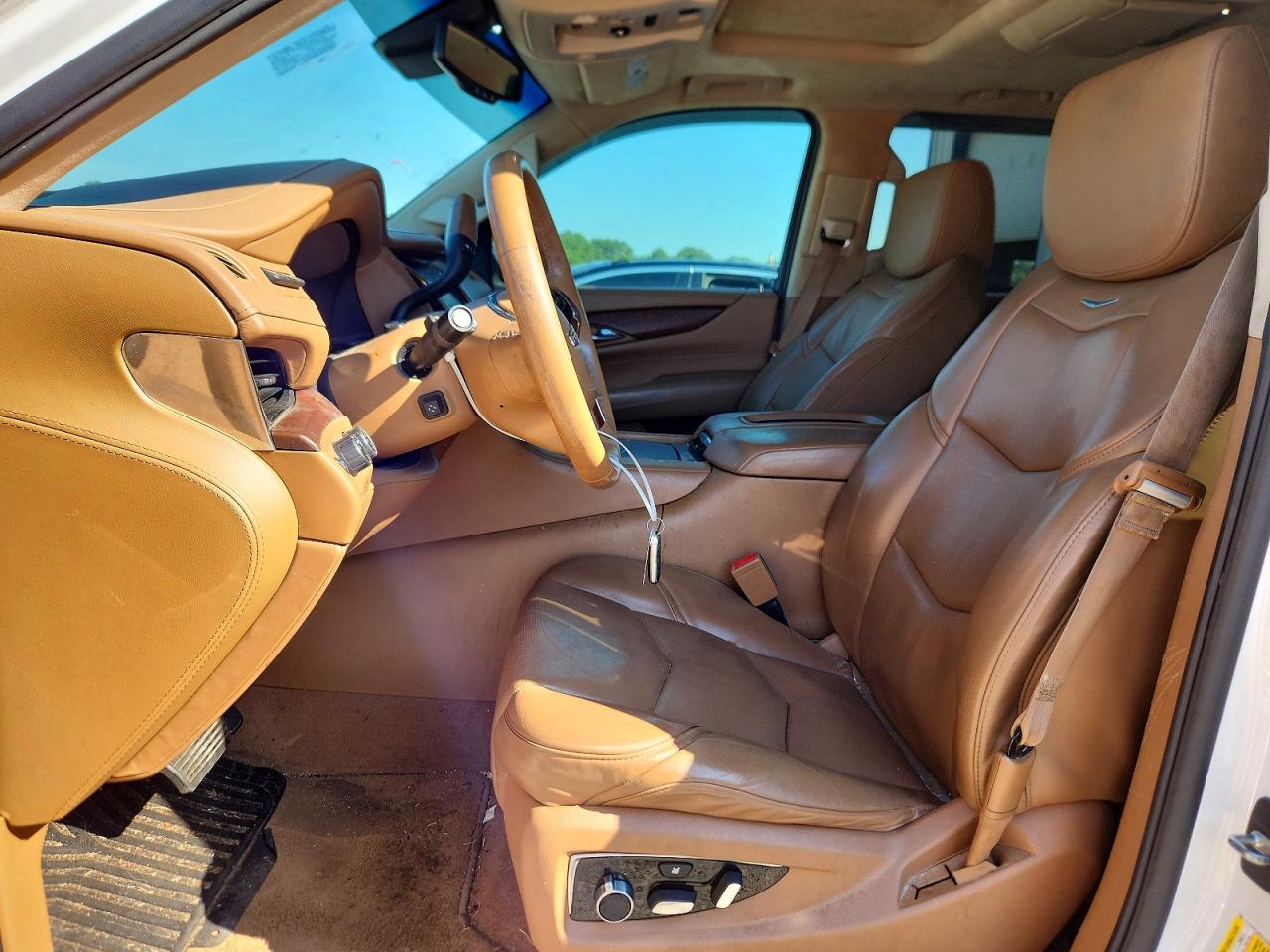 2016 CADILLAC ESCALADE