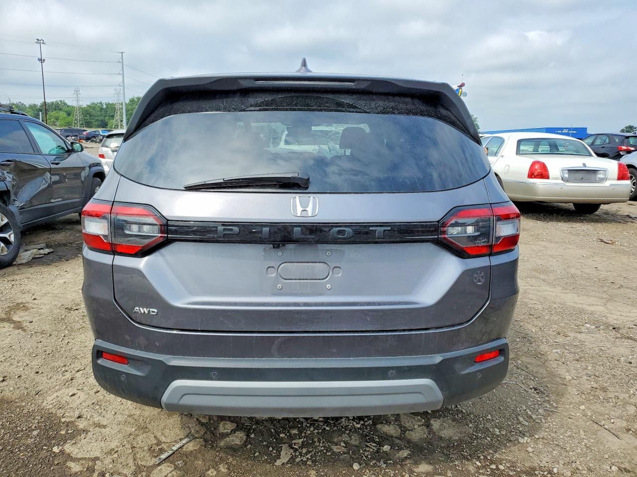 2025 HONDA PILOT