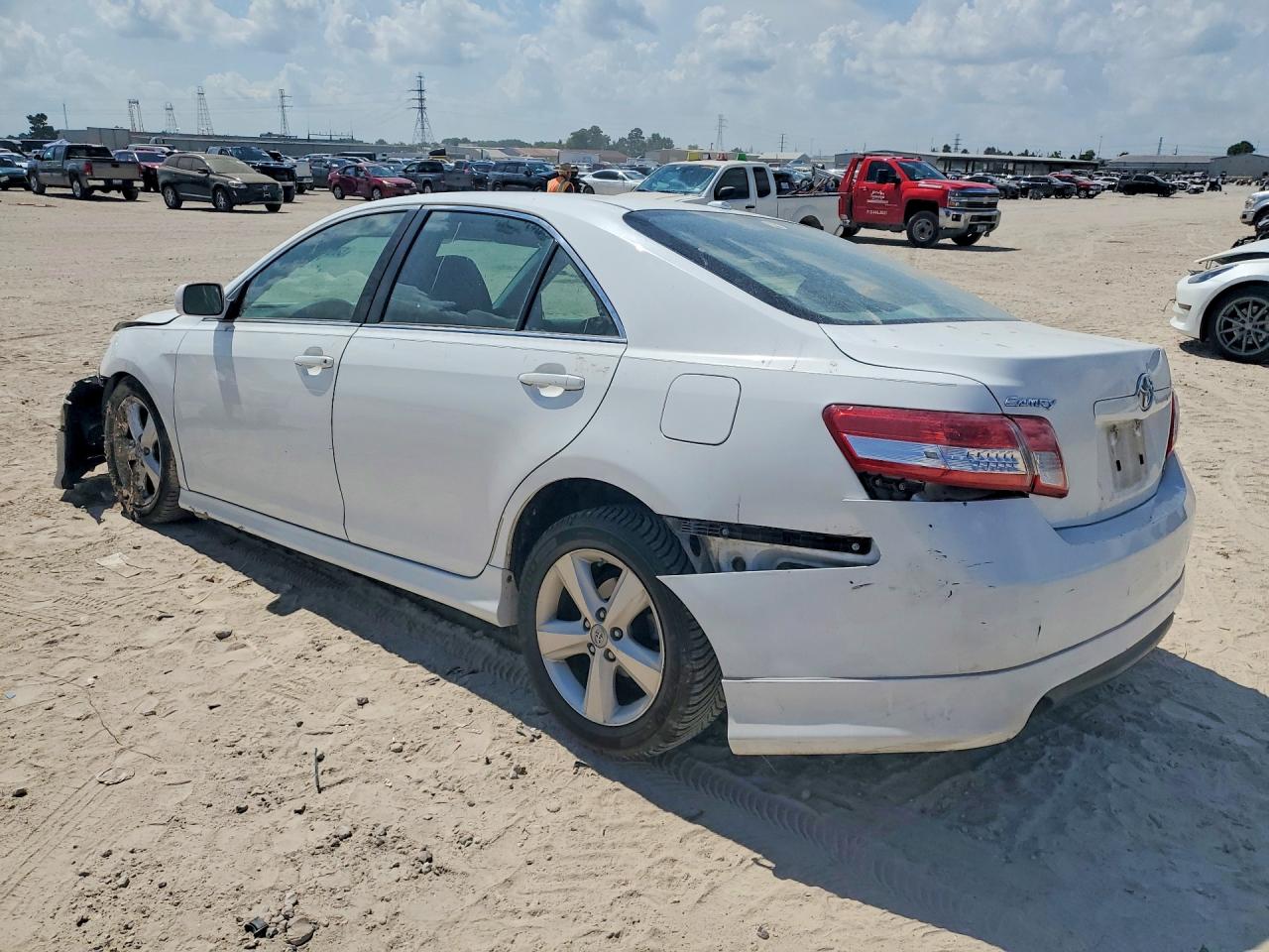 2010 TOYOTA CAMRY