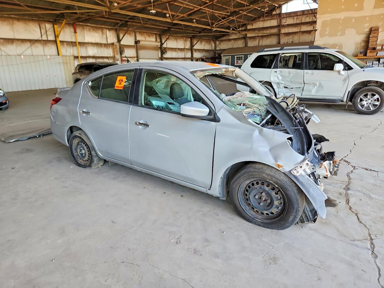 2019 NISSAN VERSA