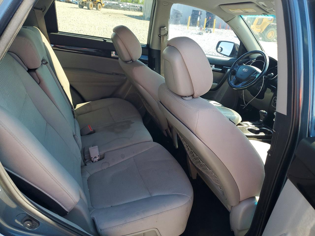 2015 KIA SORENTO